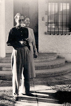 Dr. Carl Kraus